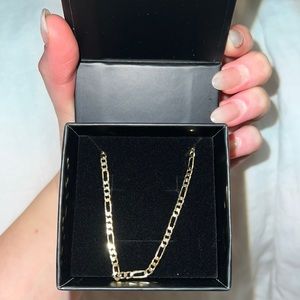 The M jewelers good choker
